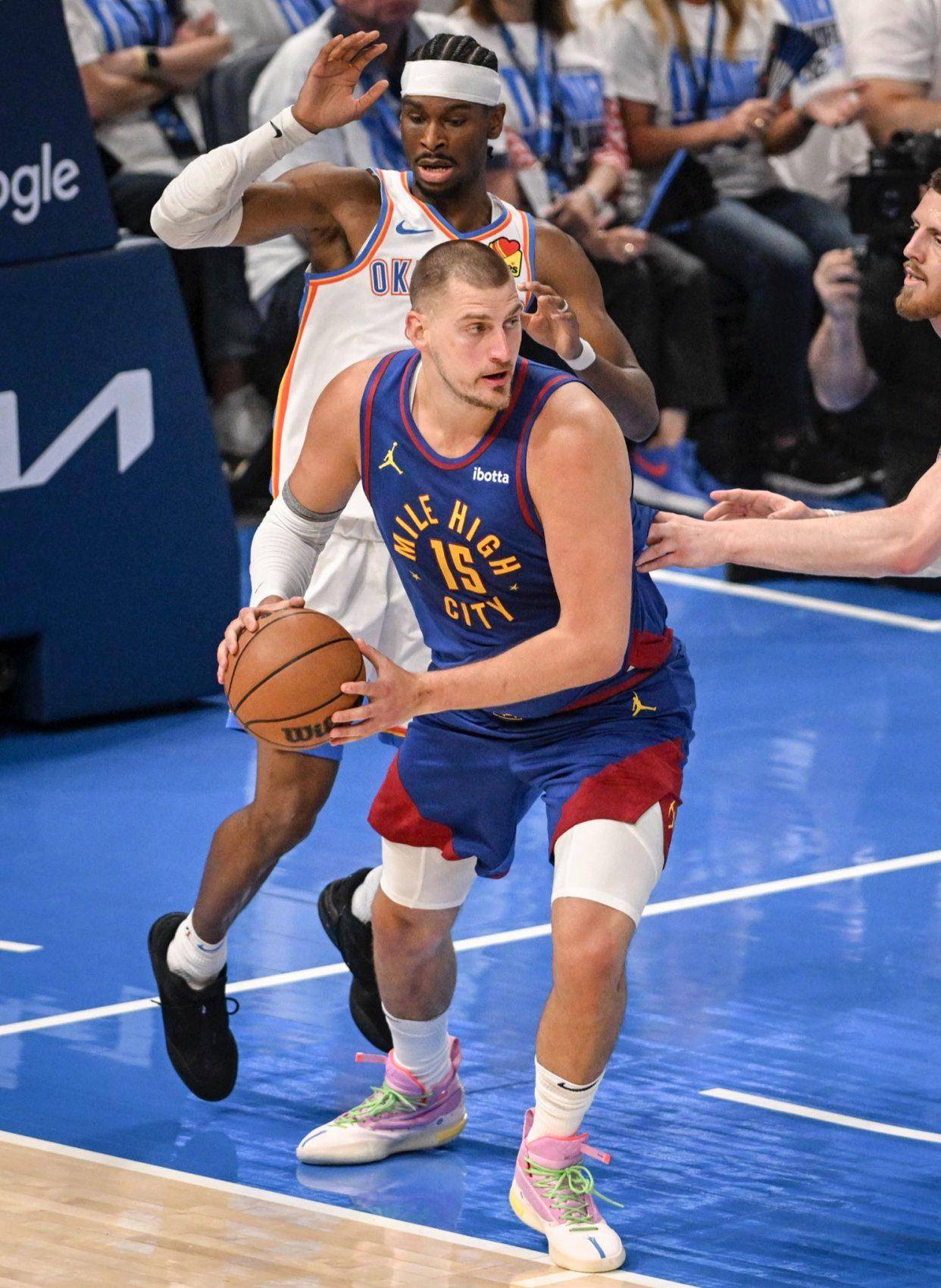 演员潘粤明 演员潘粤明